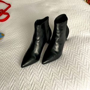 Zvelle black booties. never worn